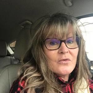 Meet your Posher, Deborah